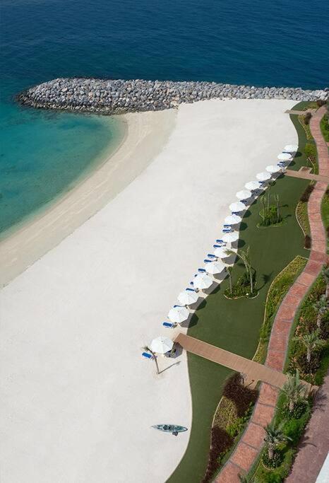 Ocean Whisper Ultra Luxe 1 Bedroom Apartment With A Private Beach - Al Marjan Island Ρας Αλ Χαιμά Εξωτερικό φωτογραφία